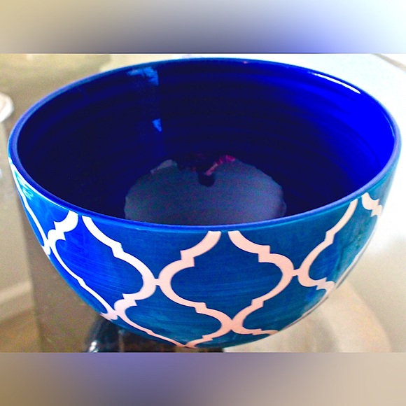 COVENTRY ARABESQUE BLUE NESTLING BOWL 10 IN BLUE WHITE NEW - Picture 2 of 4